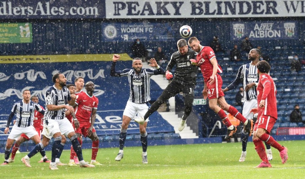  卡利亚里主场气势如虹，撒丁岛雄狮逆转击败亚特兰大